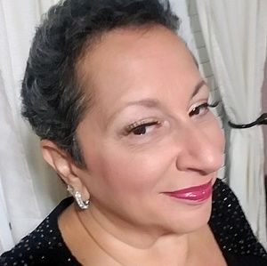 Meet your Posher, Joanne